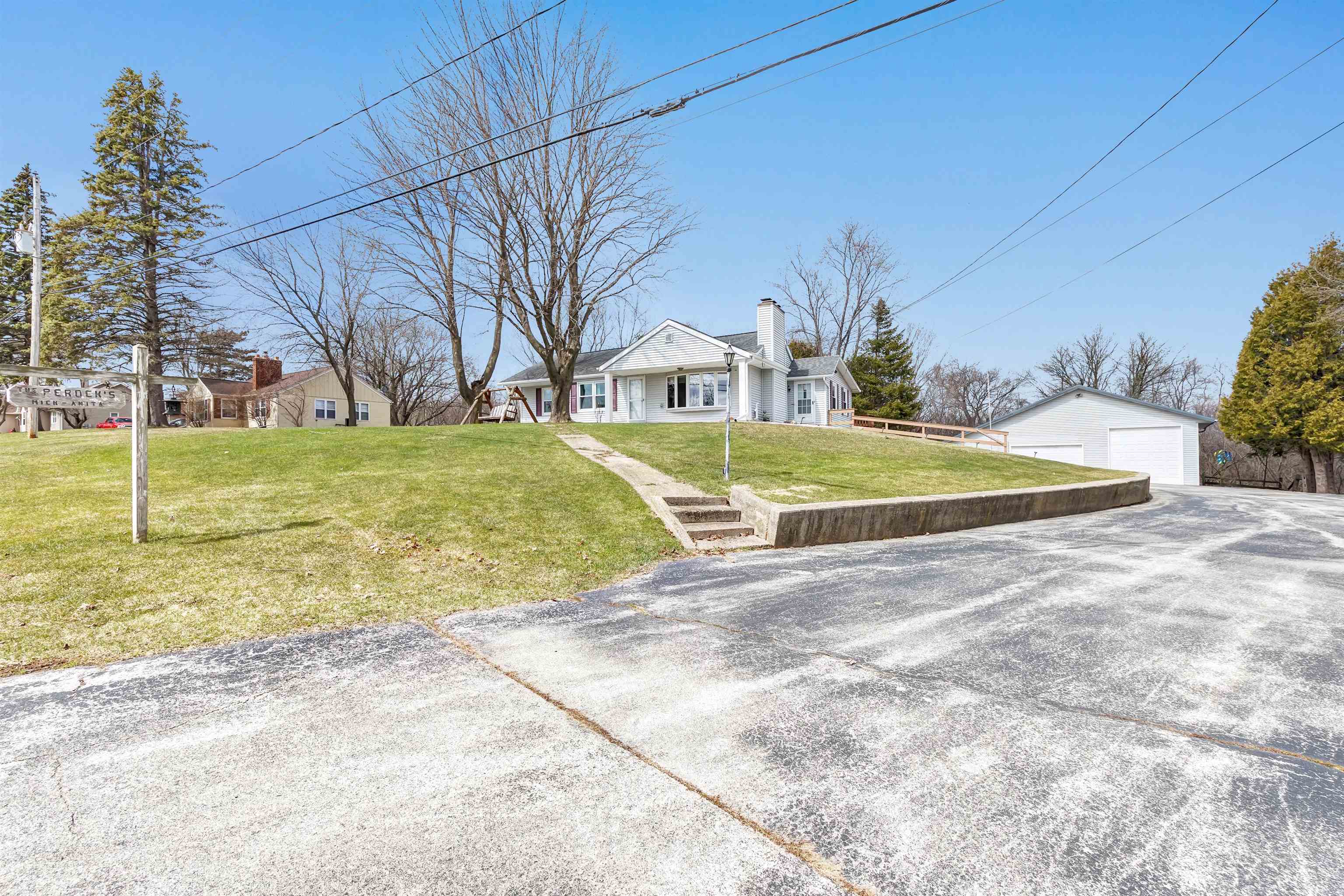 1202 Red Maple Road De Pere, WI 54115 - Photo 37 of 45