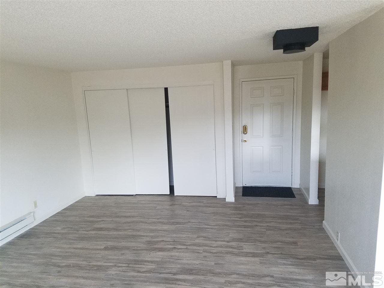17490 Cold Springs Drive Reno, NV 89508 - Photo 8 of 25 Photo 8