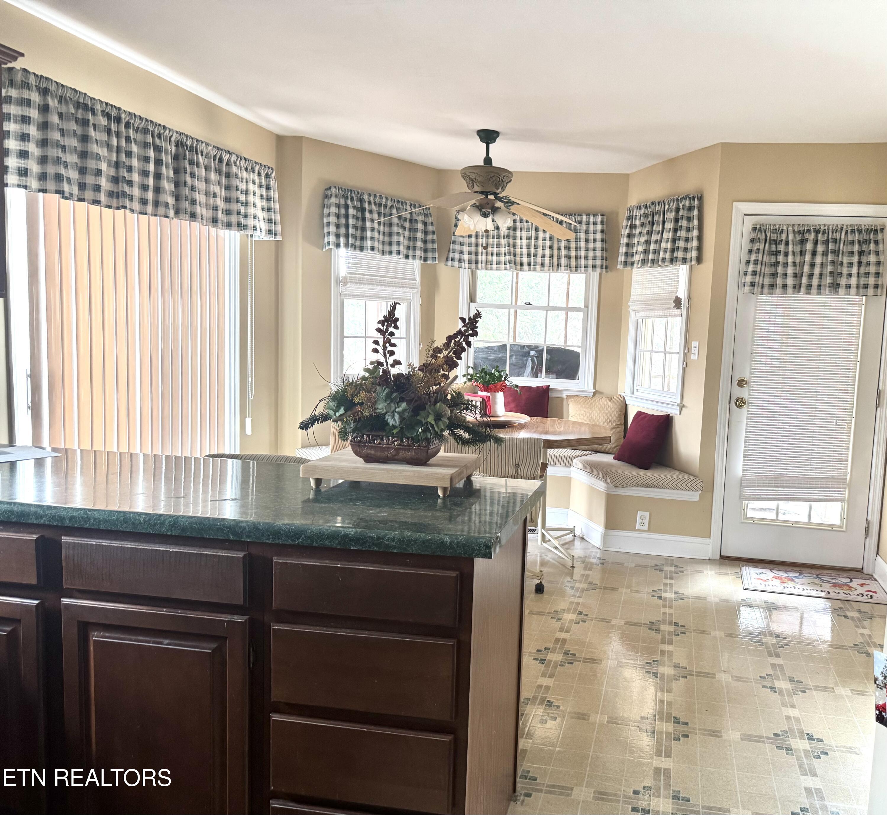 7805 Silverbridge Court Powell, TN 37849 - Photo 14 of 44 IMG_5181