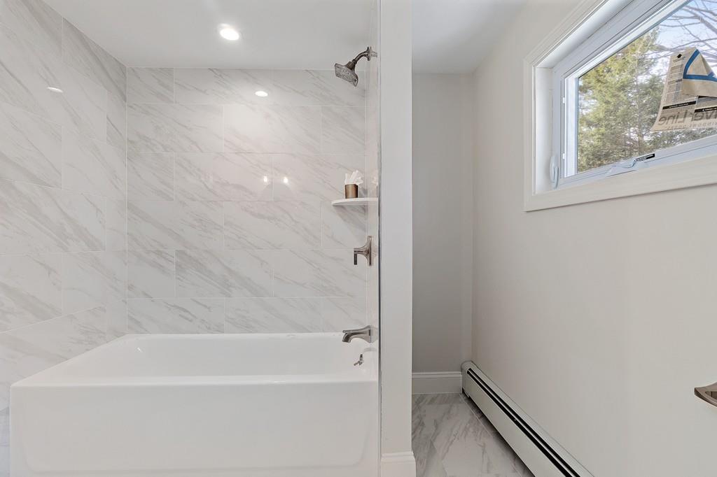 15 Claire Road Amesbury, MA 01913 - Photo 16 of 40