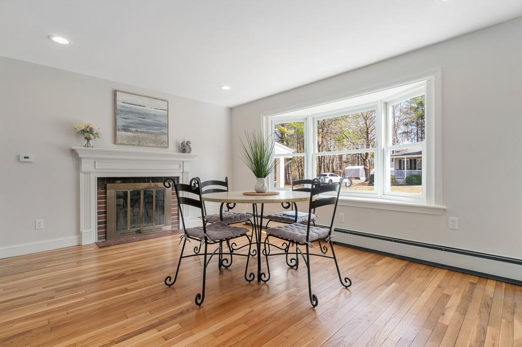 15 Claire Road Amesbury, MA 01913 - Photo 7 of 40