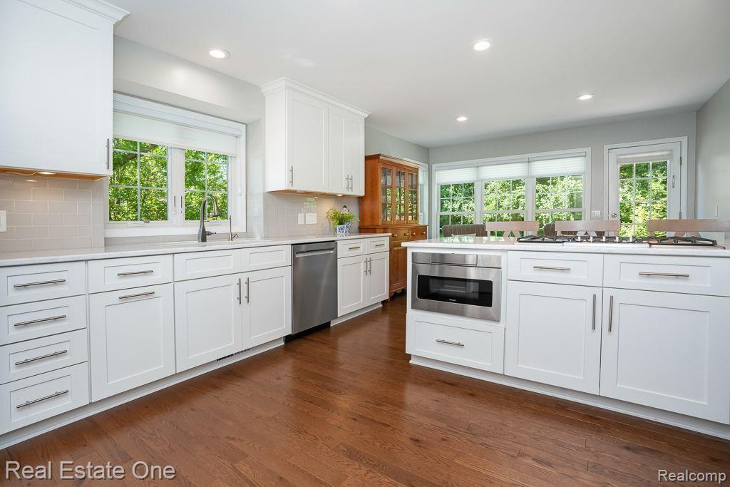 882 Loggers Circle Rochester, MI 48307 - Photo 20 of 54 Gallery Image 20