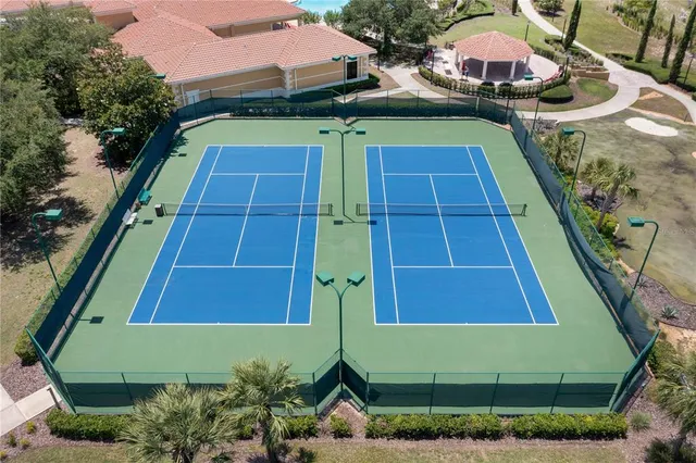 a view of a yard with front of house