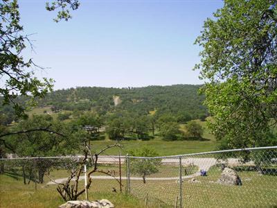 33246 George Smith Road Squaw Valley, CA 93675 - Photo 4 of 25 Gallery Image 4