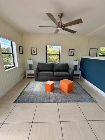 a view of utility room