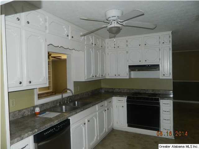3909 Dix Street Anniston, AL 36201 - Photo 4 of 25