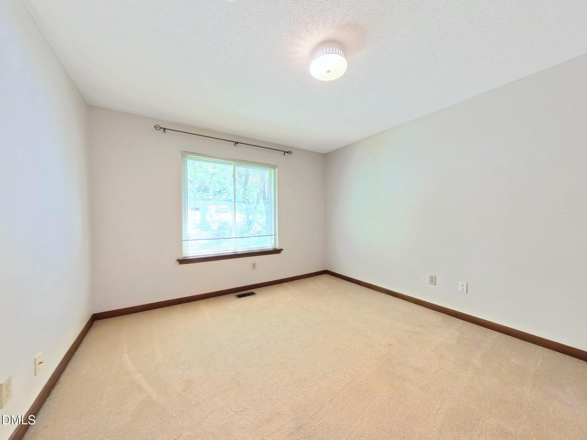 5867 Branchwood Road Raleigh, NC 27609 - Photo 6 of 16 5867 Branchwood Guest Bed 1