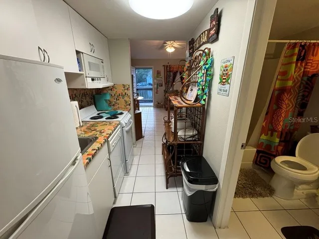 $1,350 | 1865 Mazo Manor Road, Unit J2, Lutz, FL 33558