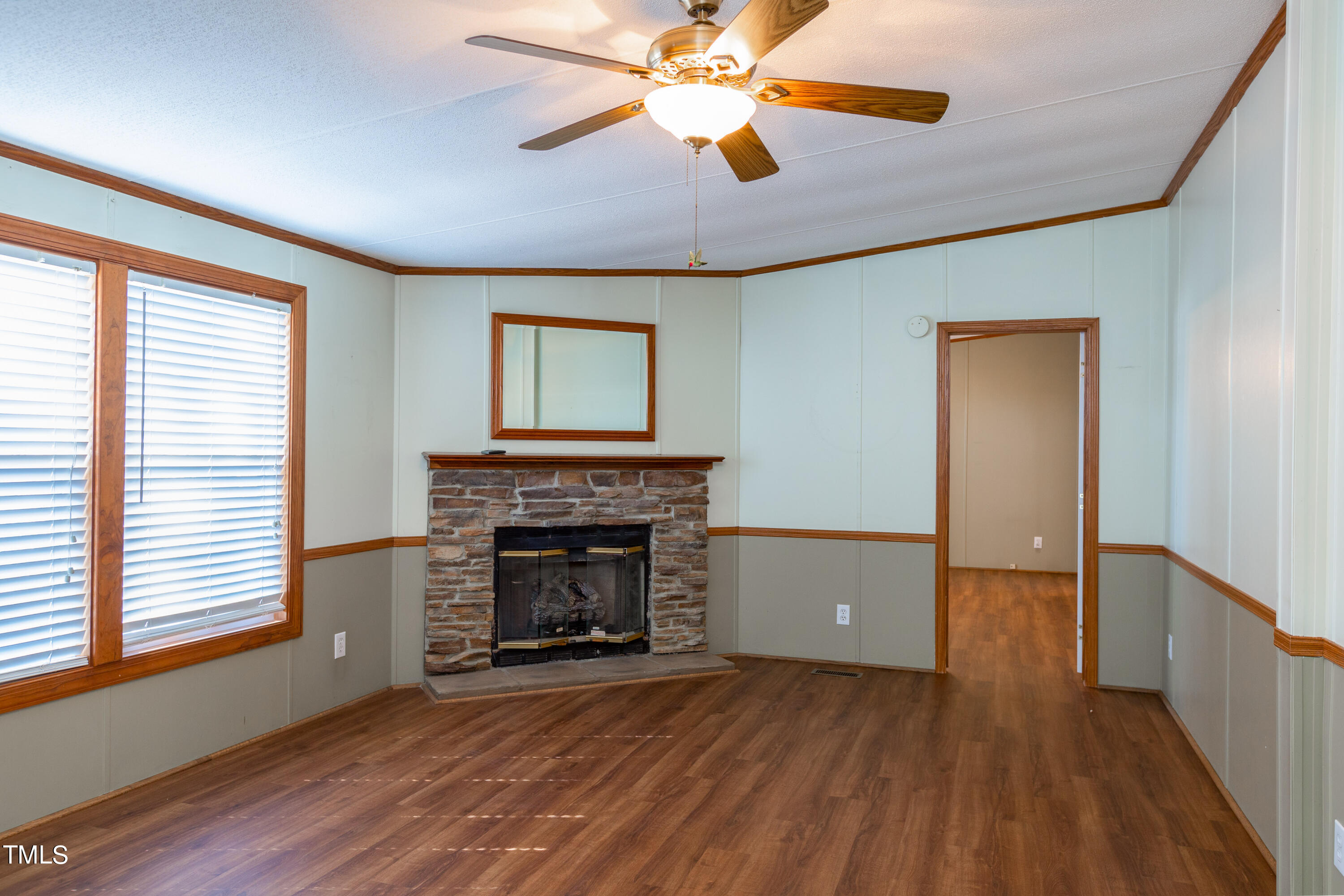 5250 Elevation Road Benson, NC 27504 - Photo 5 of 21 Living Room