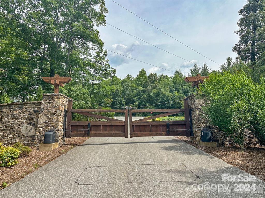 431 Ridge Point Road, Unit 7 Nebo, NC 28761 - Photo 3 of 20