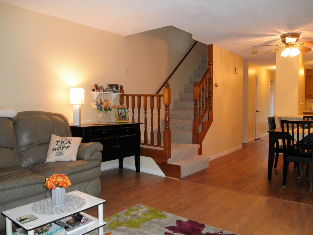 73 Shelburne Road, Unit 73 Merrimack, NH 03054 - Photo 4 of 18 Gallery Image 4
