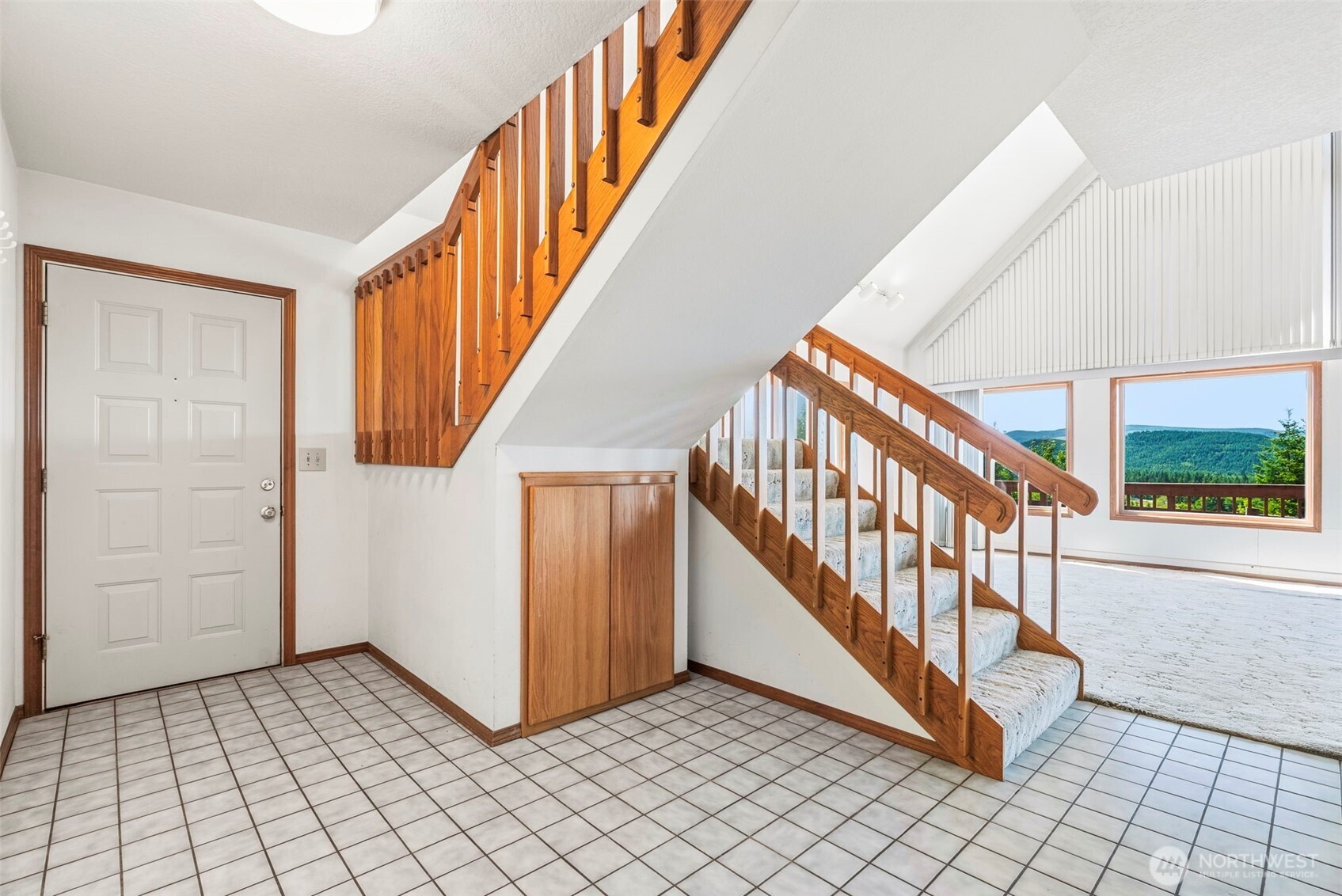 805 Luebke Road Toutle, WA 98649 - Photo 4 of 36 Gallery Image 4