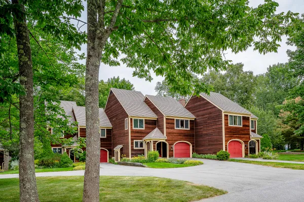 $560,000 | 26 Harbor Drive, Unit 26, Lincolnville, ME 04849