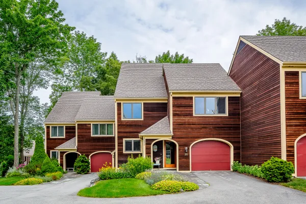 $560,000 | 26 Harbor Drive, Unit 26, Lincolnville, ME 04849