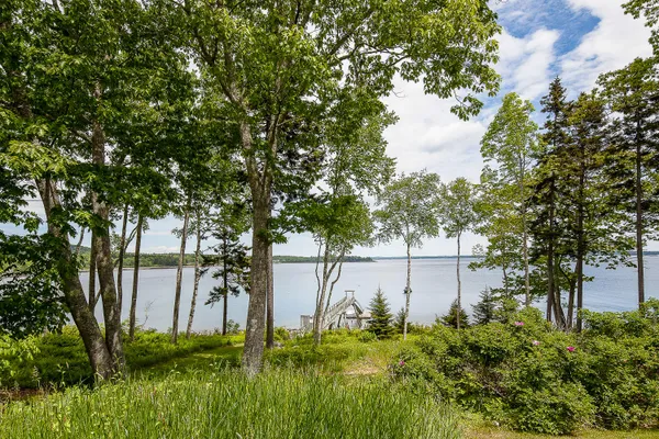 $560,000 | 26 Harbor Drive, Unit 26, Lincolnville, ME 04849