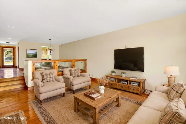 $560,000 | 26 Harbor Drive, Unit 26, Lincolnville, ME 04849