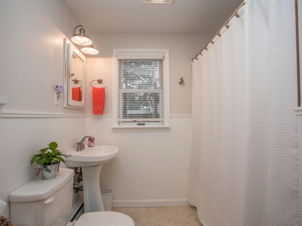 178 Forest Street Needham, MA 02492 - Photo 15 of 30 Gallery Image 15