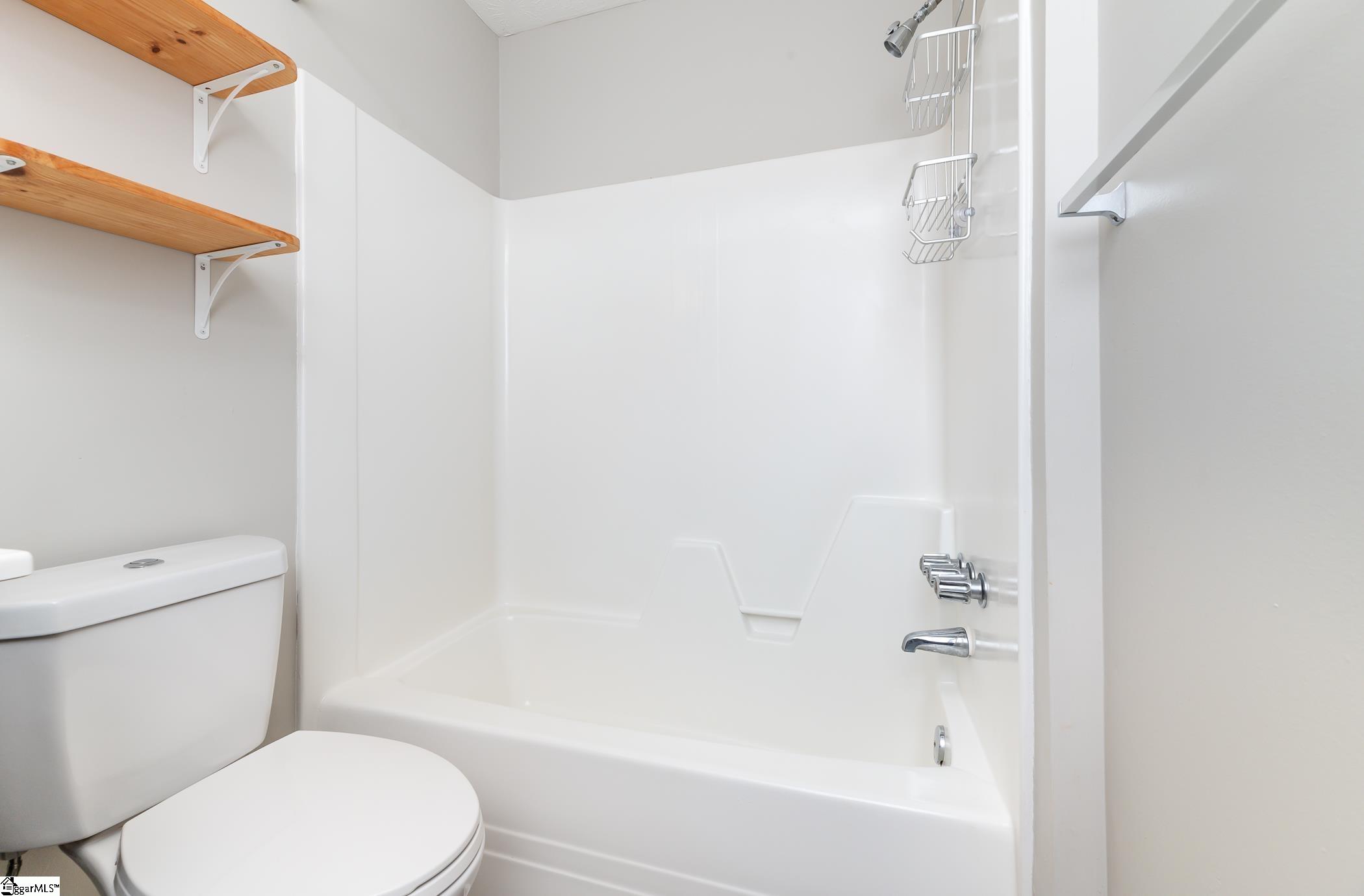 703 Brooks Road Mauldin, SC 29662 - Photo 23 of 46 Gallery Image 23