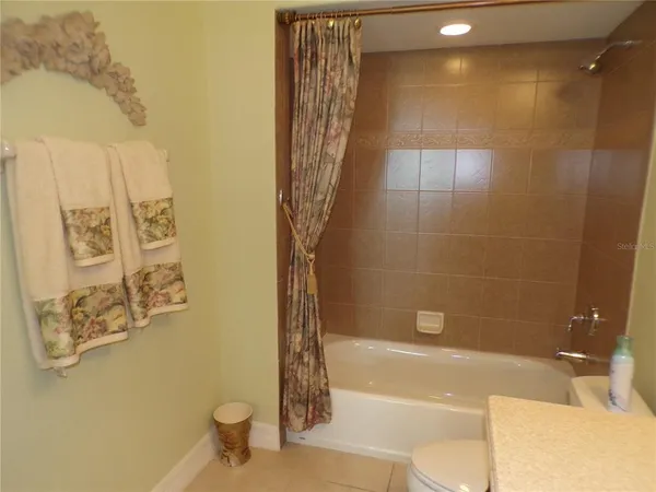 $2,100 | 101 North Marion Court, Unit 114, Punta Gorda, FL 33950