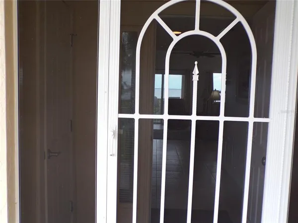 $2,100 | 101 North Marion Court, Unit 114, Punta Gorda, FL 33950