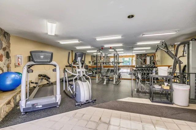 $199,900 | 3569 Blue Jay Way, Unit 201, Eagan, MN 55123