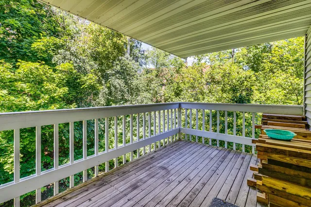 $199,900 | 3569 Blue Jay Way, Unit 201, Eagan, MN 55123