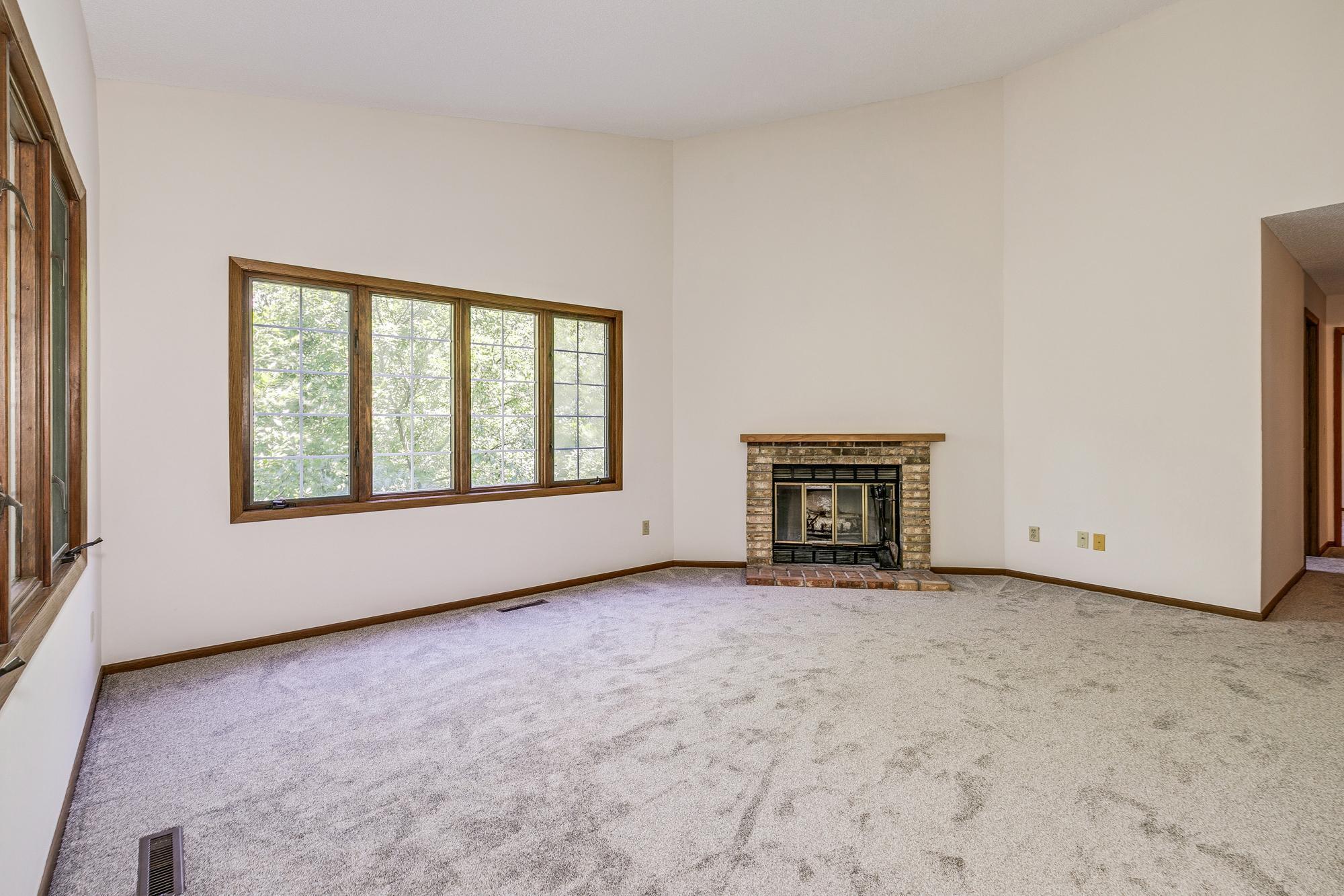 3569 Blue Jay Way, Unit 201 Eagan, MN 55123 - Photo 7 of 28