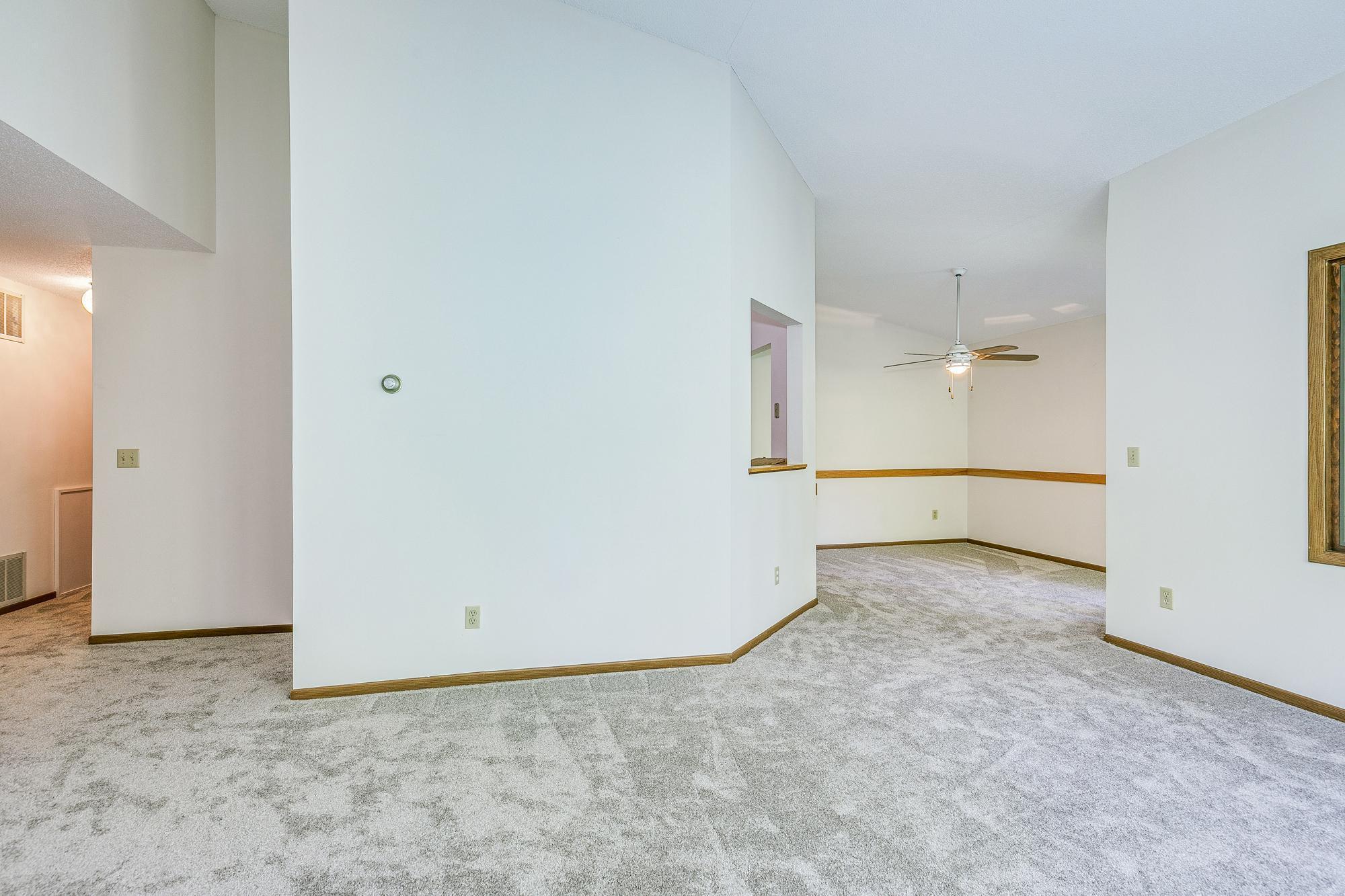 3569 Blue Jay Way, Unit 201 Eagan, MN 55123 - Photo 9 of 28