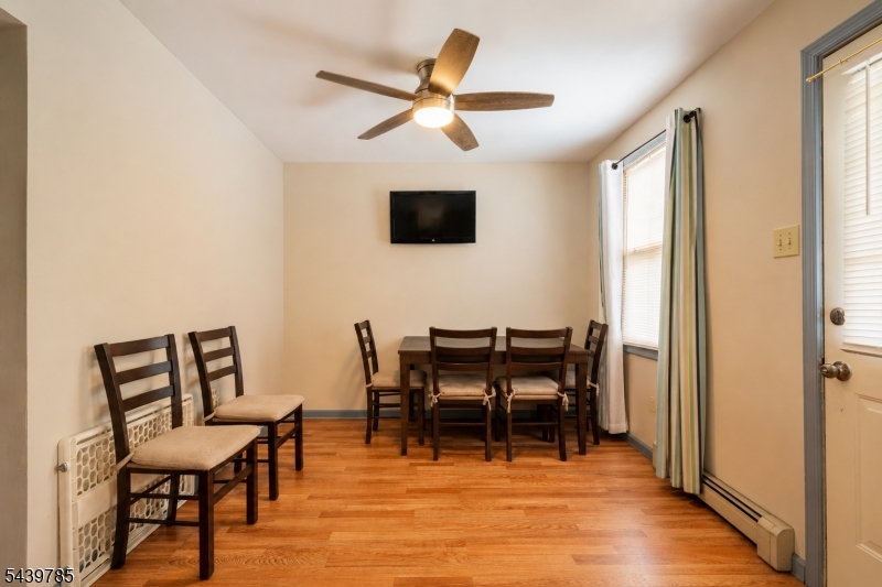 265 Rosa Parks Boulevard Paterson, NJ 07501 - Photo 4 of 31