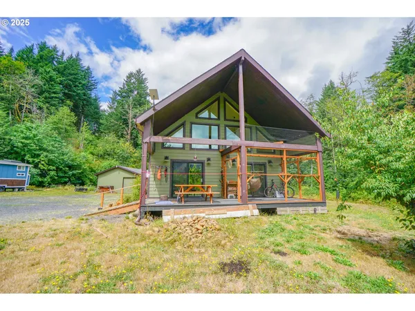 $870,000 | 1922 Duncan Creek Road, Stevenson, WA 98648