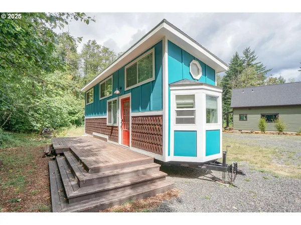 $870,000 | 1922 Duncan Creek Road, Stevenson, WA 98648