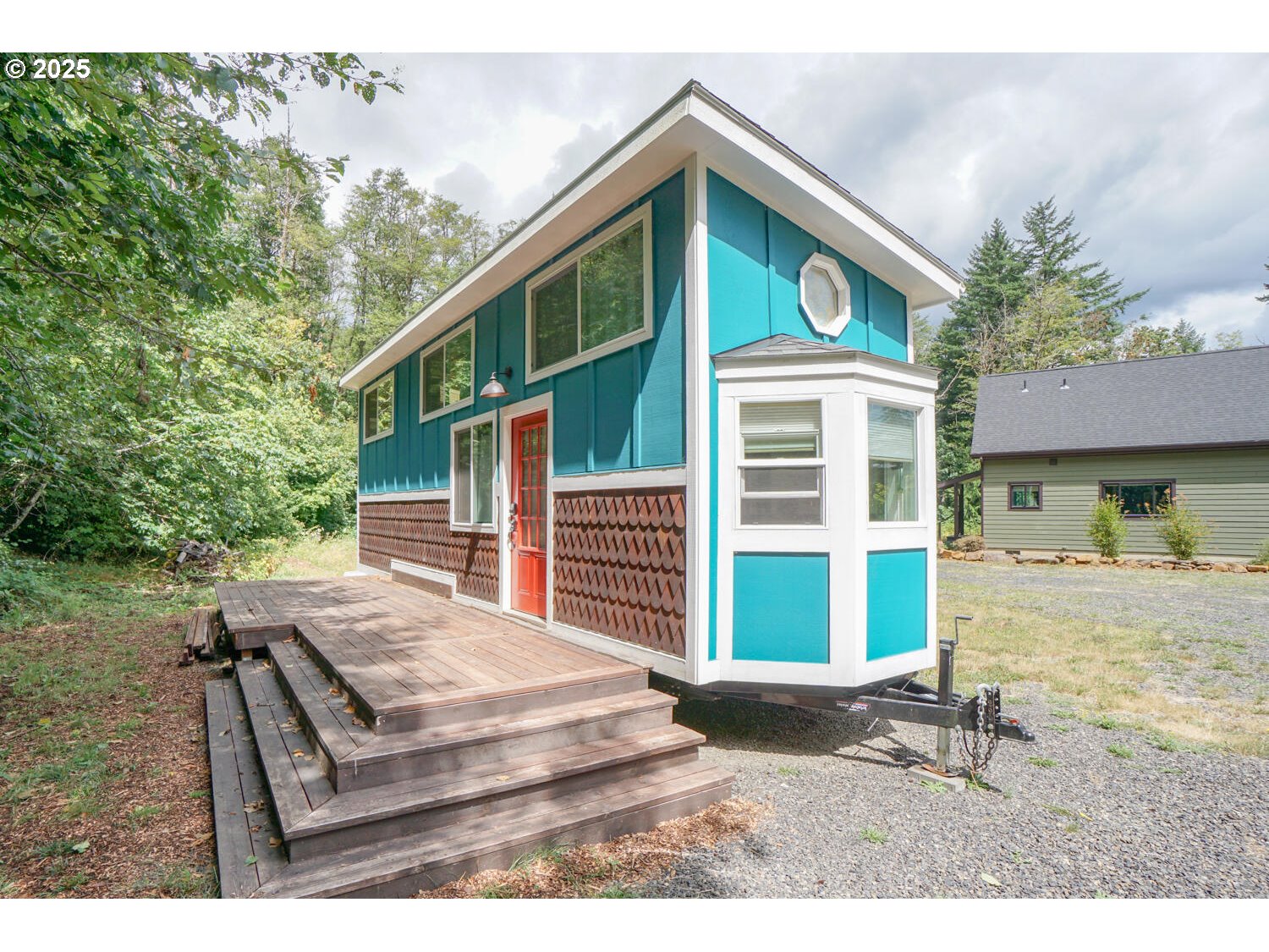 1922 Duncan Creek Road Stevenson, WA 98648 - Photo 16 of 39 a front view of a house with a yard