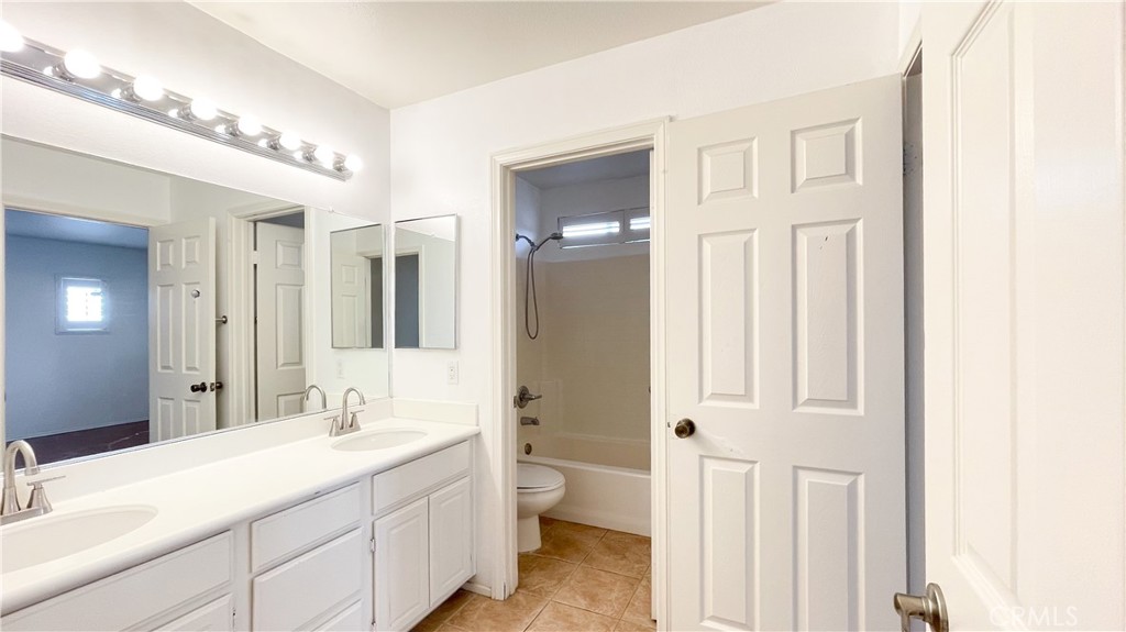 31298 Red Bridge Road Murrieta, CA 92563 - Photo 21 of 25