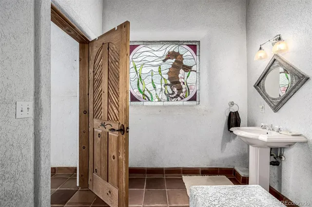 $1,099,000 | 4601 County Road 161, Strasburg, CO 80136