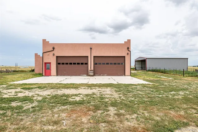 $1,099,000 | 4601 County Road 161, Strasburg, CO 80136