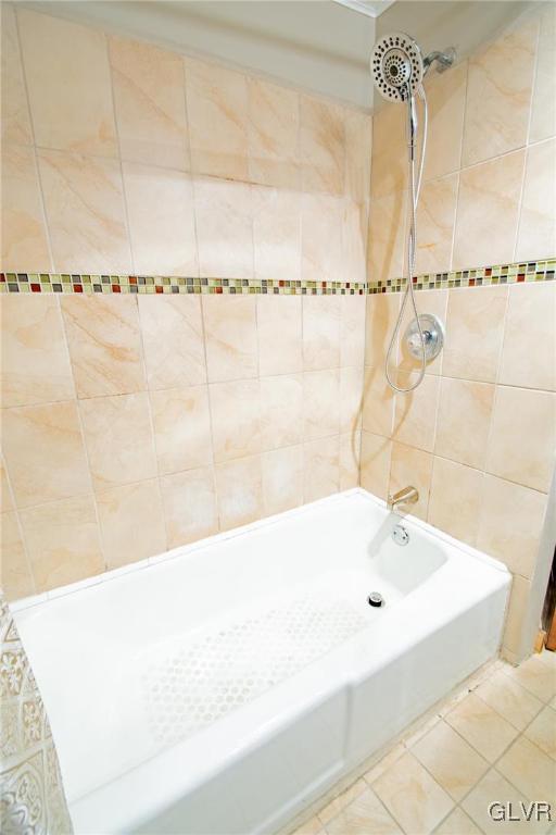 2516 Scout House Road Slatington, PA 18080 - Photo 16 of 22 a bathroom with a bathtub and shower