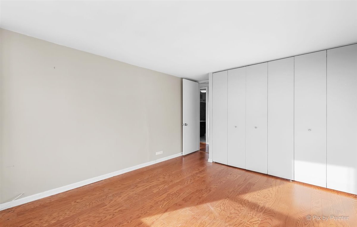 655 West Irving Park Road, Unit 1001 Chicago, IL 60613 - Photo 17 of 26