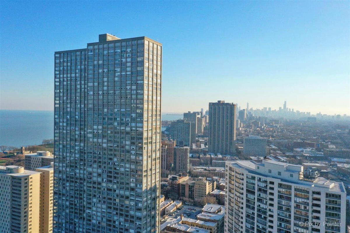 655 West Irving Park Road, Unit 1001 Chicago, IL 60613 - Photo 25 of 26