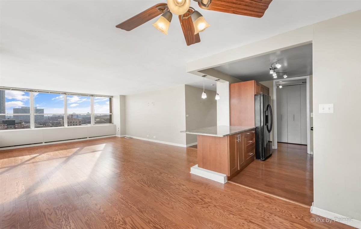 655 West Irving Park Road, Unit 1001 Chicago, IL 60613 - Photo 8 of 26