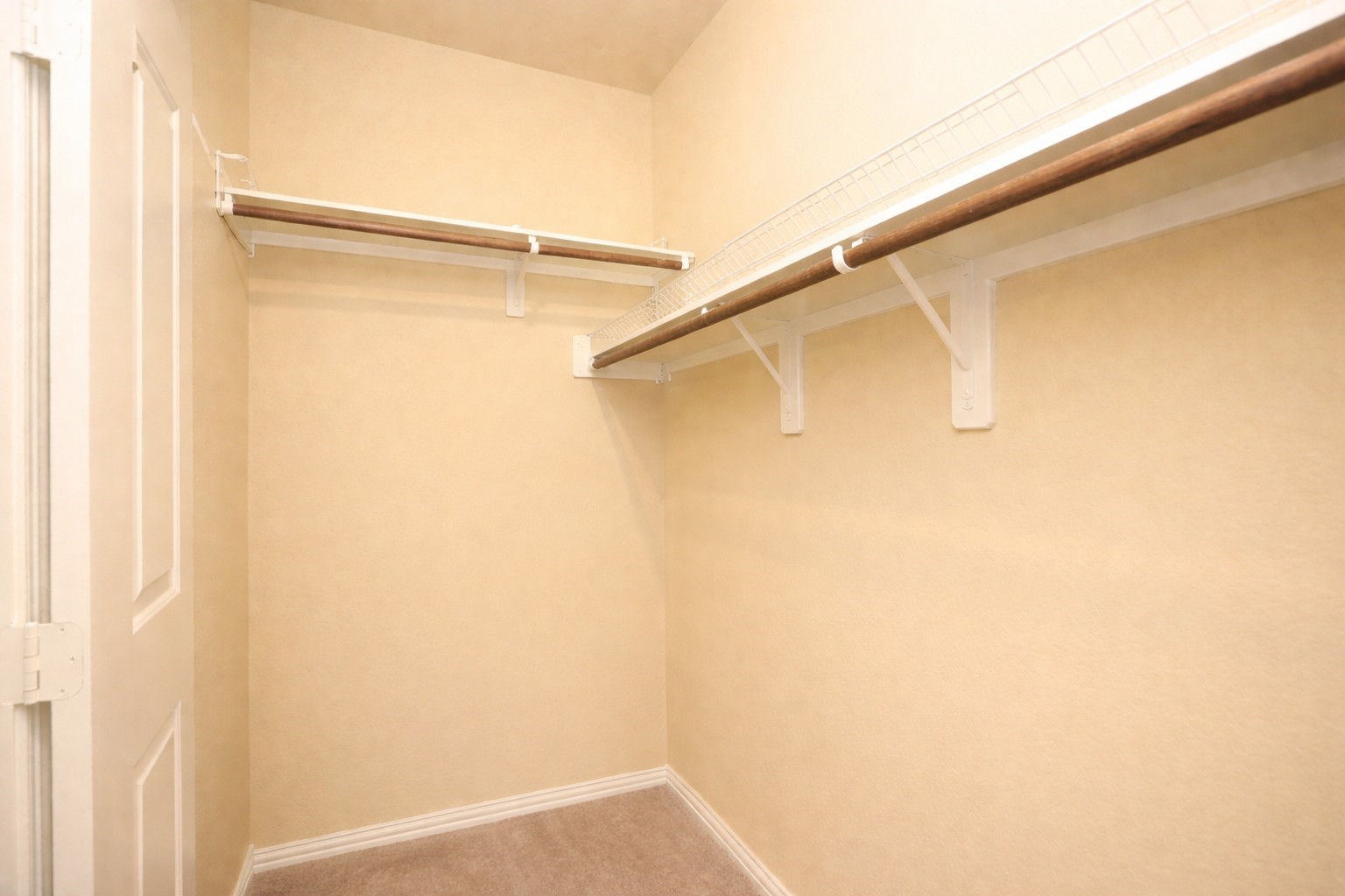 6615 Goldspier Street Houston, TX 77091 - Photo 23 of 37 Walk-in closet