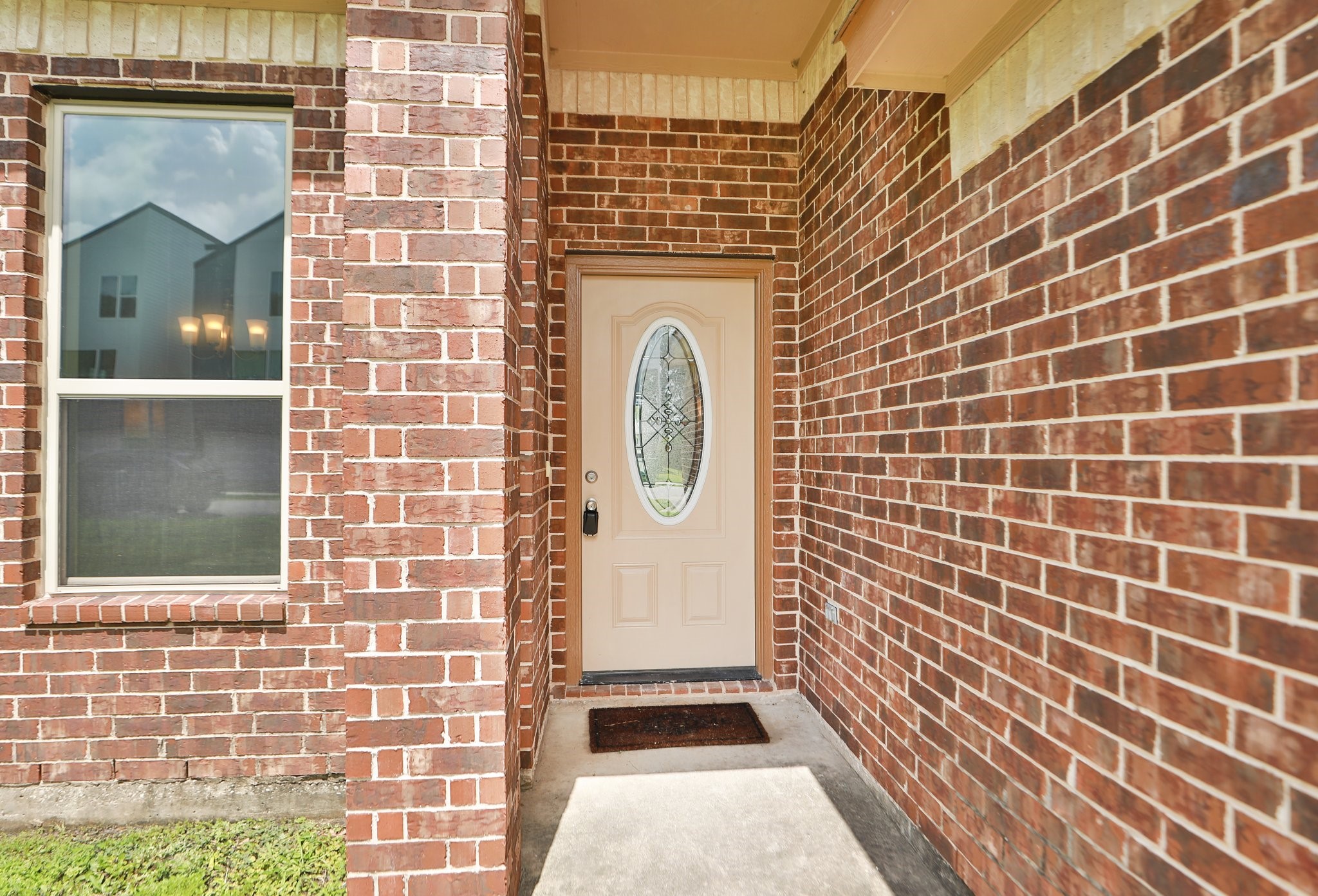 6615 Goldspier Street Houston, TX 77091 - Photo 3 of 37 Beautiful brick covered entry.