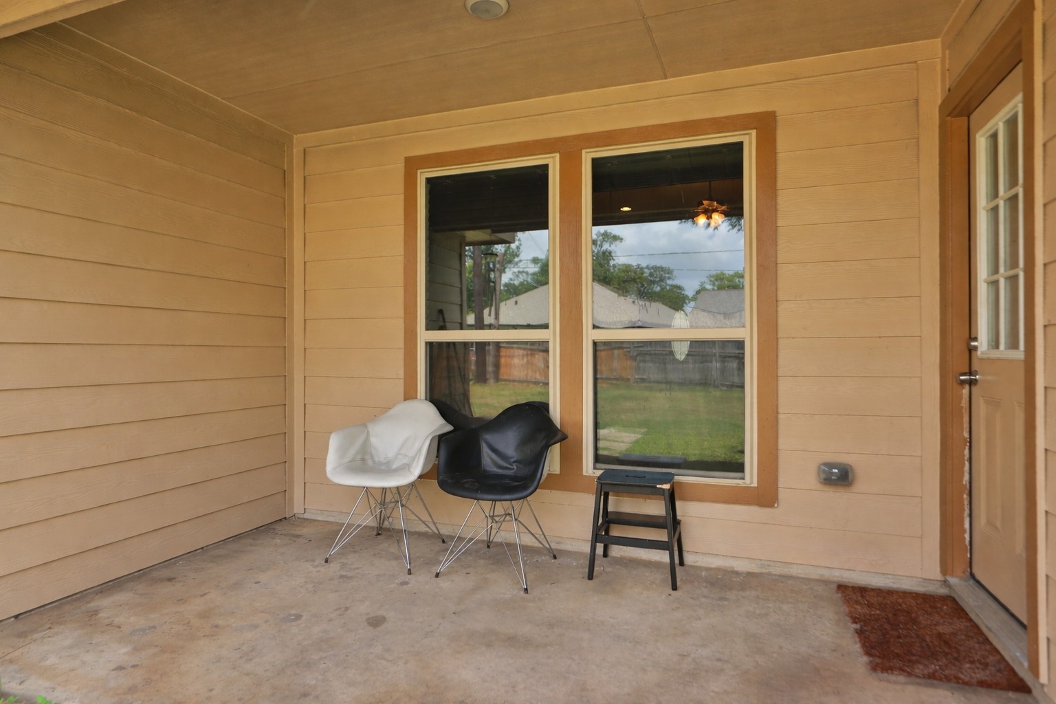 6615 Goldspier Street Houston, TX 77091 - Photo 33 of 37 Covered patio in the backyard