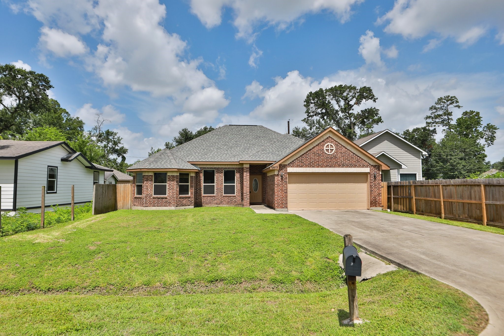 6615 Goldspier Street Houston, TX 77091 - Photo 36 of 37 One last look at your new home.