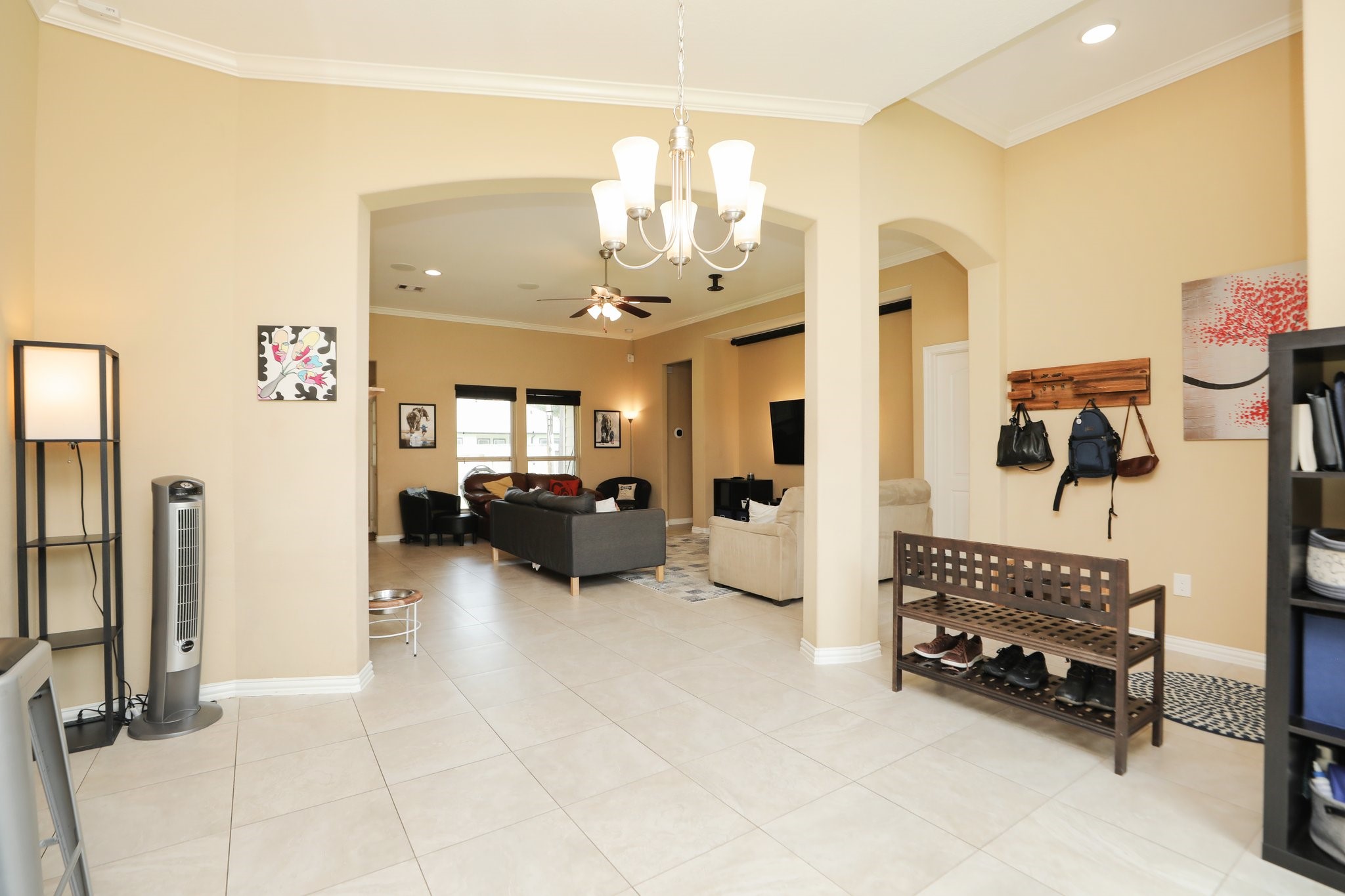 6615 Goldspier Street Houston, TX 77091 - Photo 8 of 37 View from front room. Could be used as dining or study area.