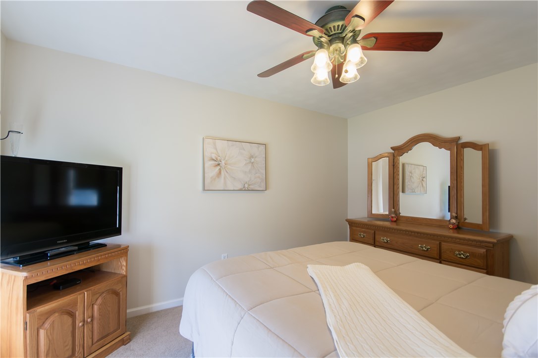 371 Sleepy Hollow Farm Road Warwick, RI 02886 - Photo 33 of 39 Gallery Image 33