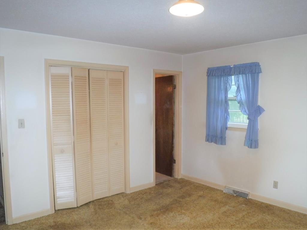 208 Manning Road Greenwood, SC 29649 - Photo 20 of 28 Gallery Image 20