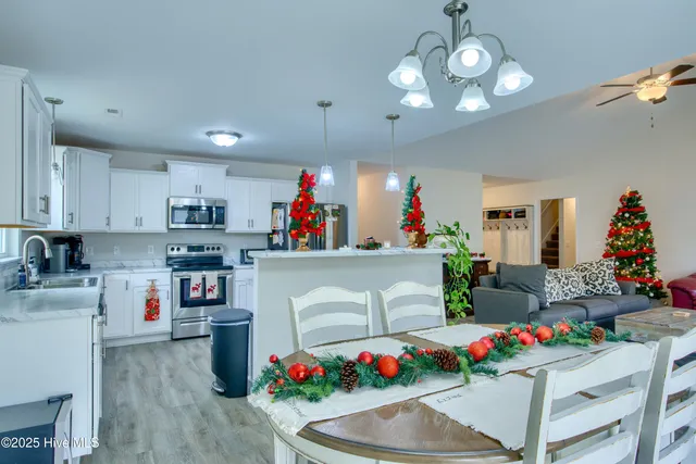 $325,000 | 311 James Hedrick Court, Jacksonville, NC 28540