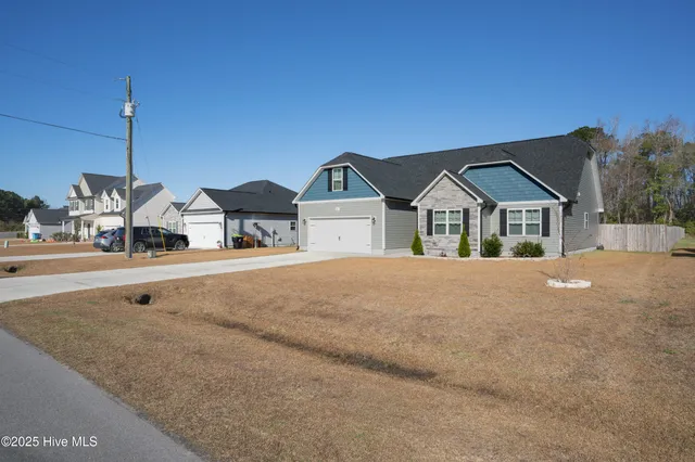 $325,000 | 311 James Hedrick Court, Jacksonville, NC 28540