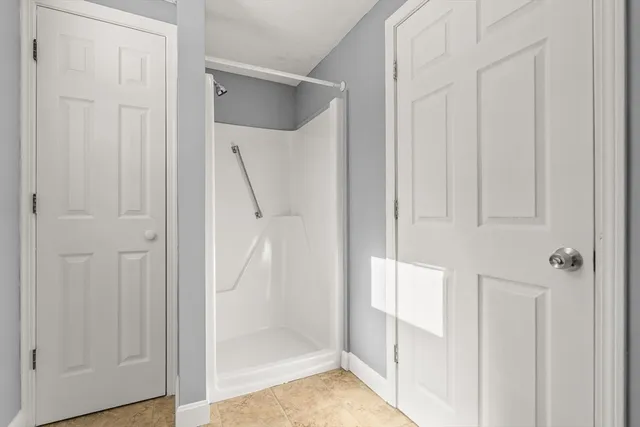 $4,000 | 1104 Pleasant Street, Weymouth, MA 02189