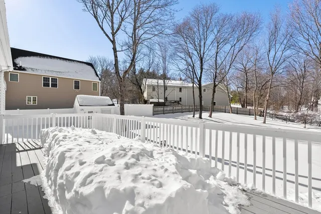 $4,000 | 1104 Pleasant Street, Weymouth, MA 02189